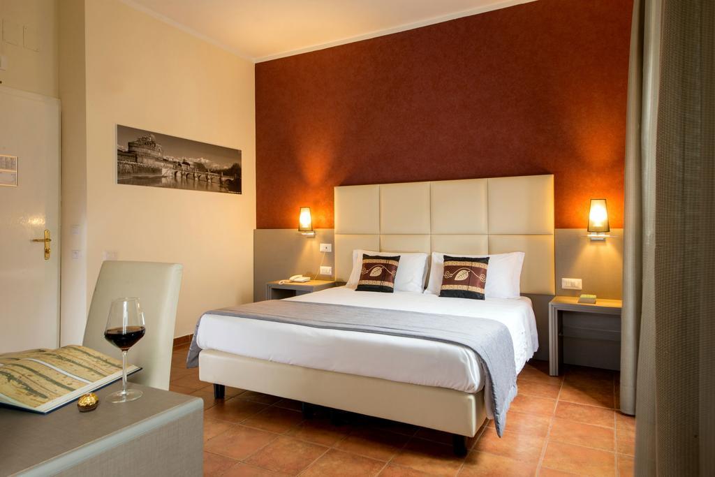 Hearth Hotel