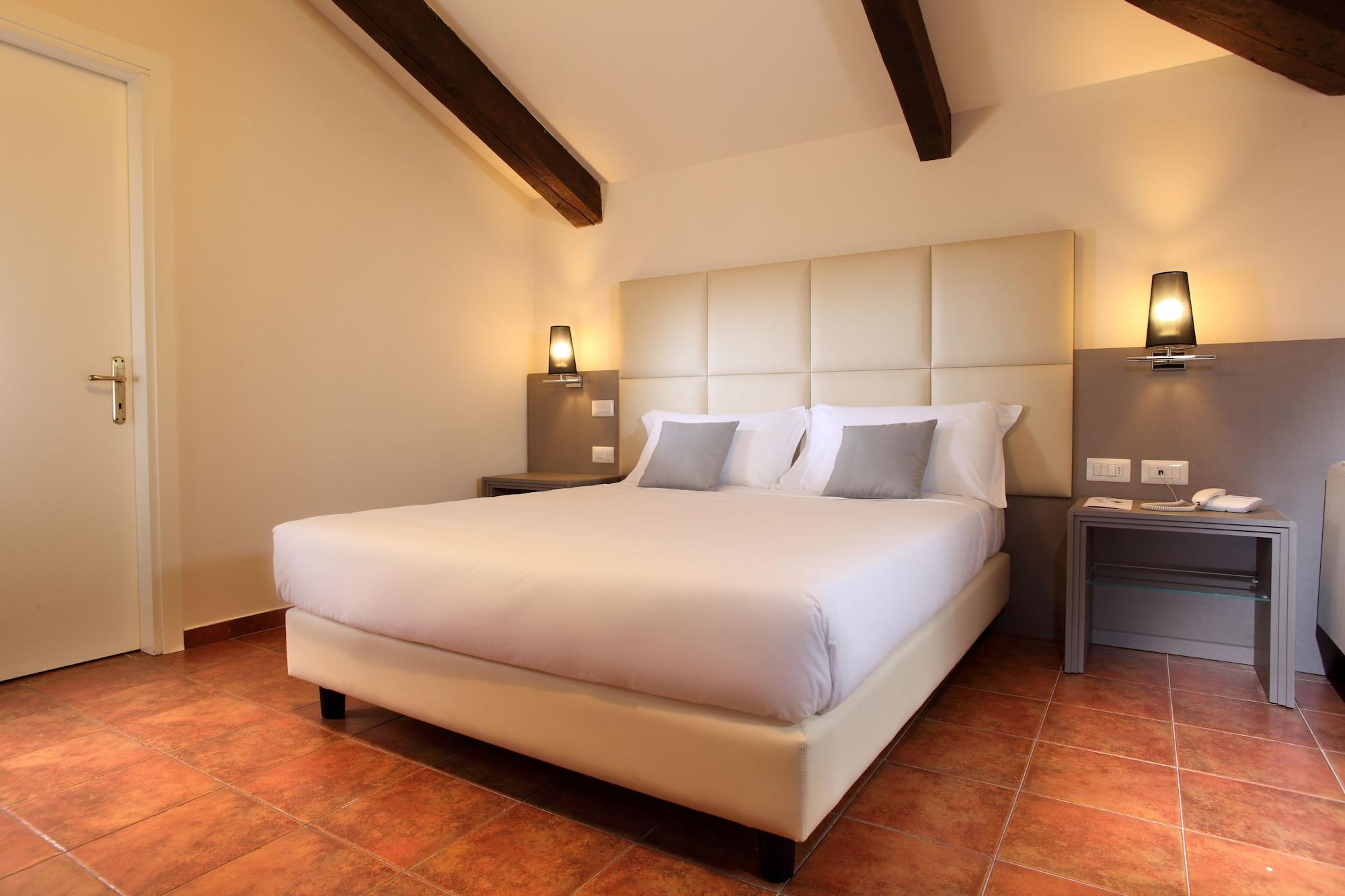 Hearth Hotel Hotel 3*