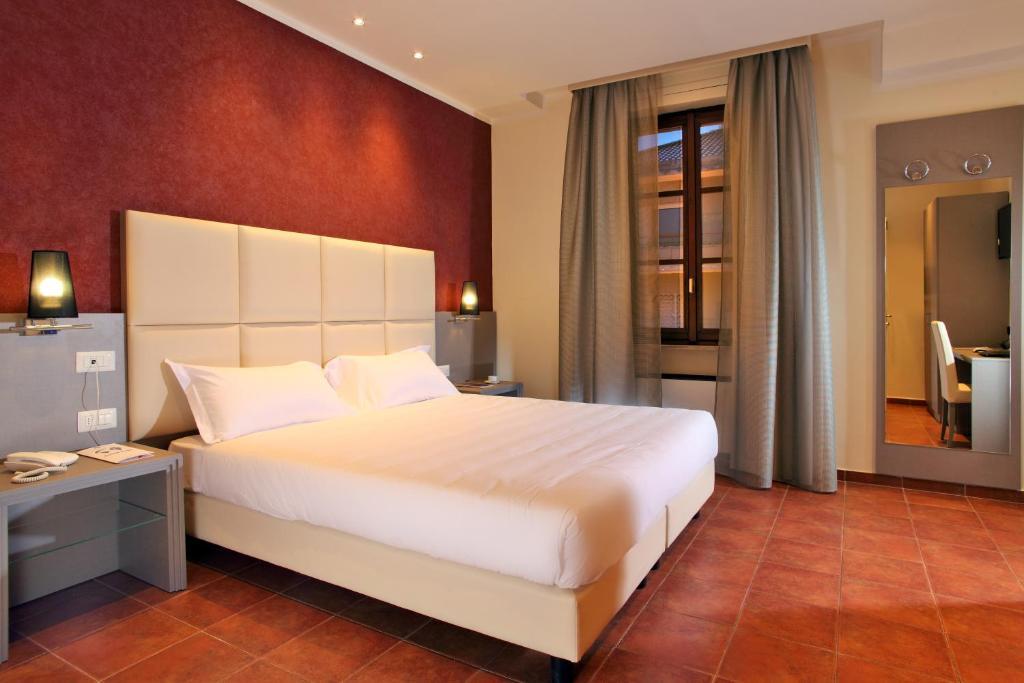 Hearth Hotel 3*