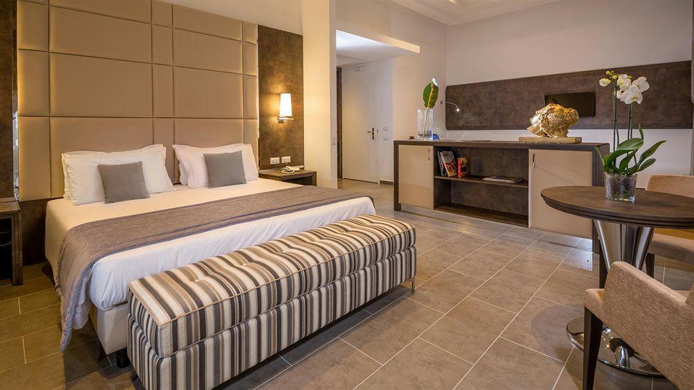 Hotel Hearth