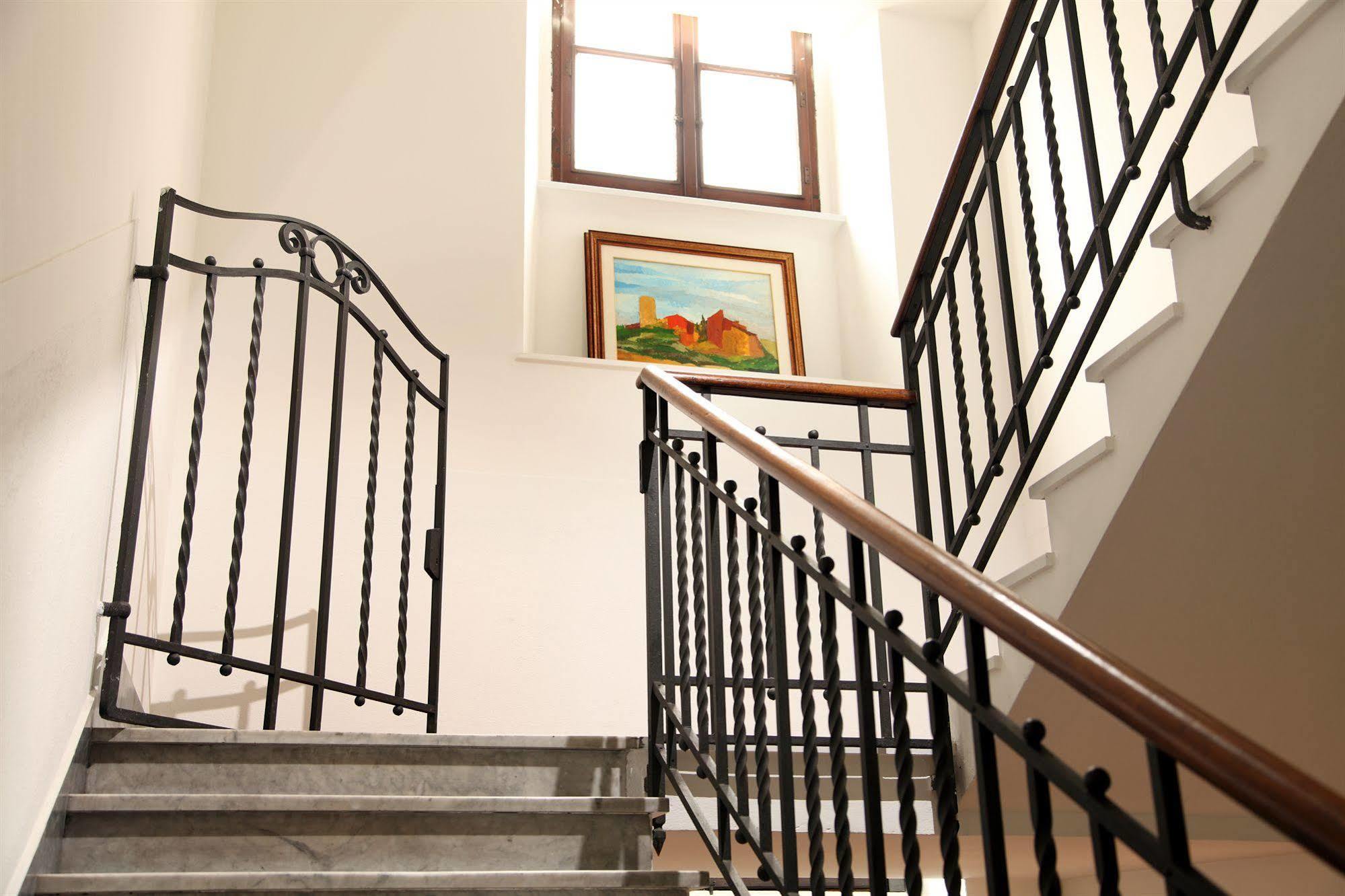 Hearth Hotel 3*